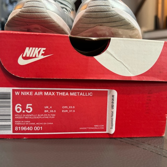 Vintage collection
W Nike Air Max Thea Metallic 6.5 Metallic Silver - Picture 3 of 9